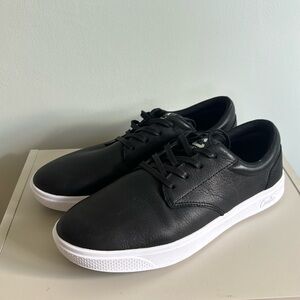 Brand New Travis Mathew Cuater Wildcard Spikeless Golf Shoes